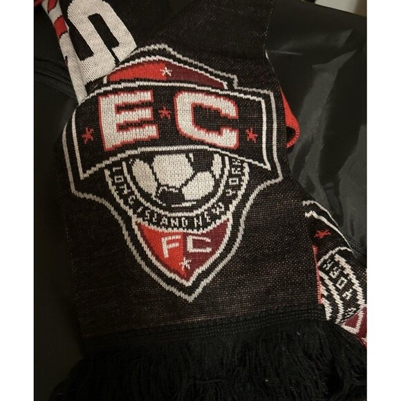 East coast Soccer  Scarf EC /FC Long Island NY/Black  Fringe Black Red White - Picture 2 of 6